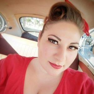 Meet your Posher, Jenny